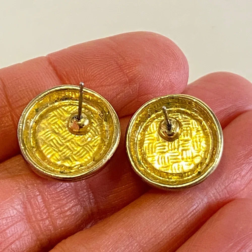 Vintage Gold Tone Cream Stone‎ Cabochon Round Stud Earrings Beaded Button